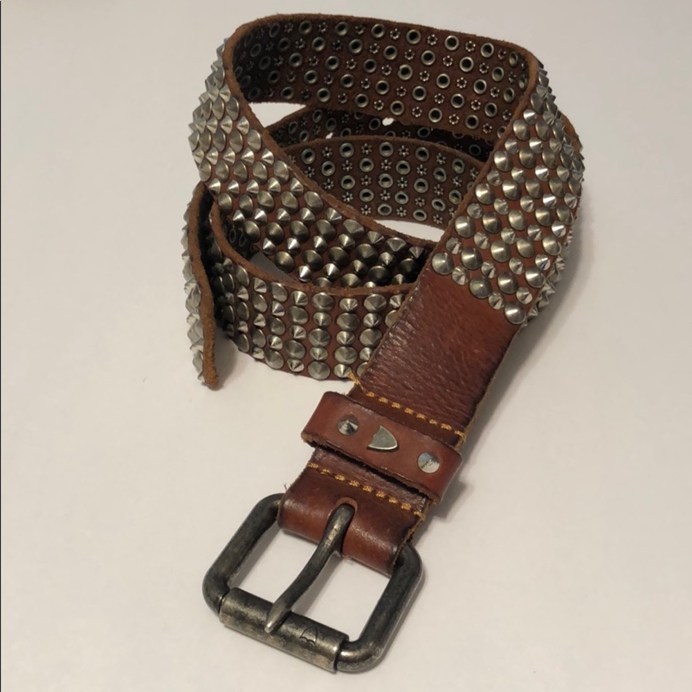 FREE SHIP Hollywood Trading Company Studded Belt 36